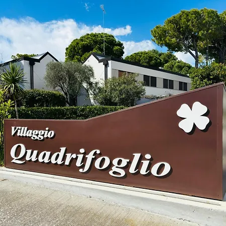 公寓 Villaggio Quadrifoglio